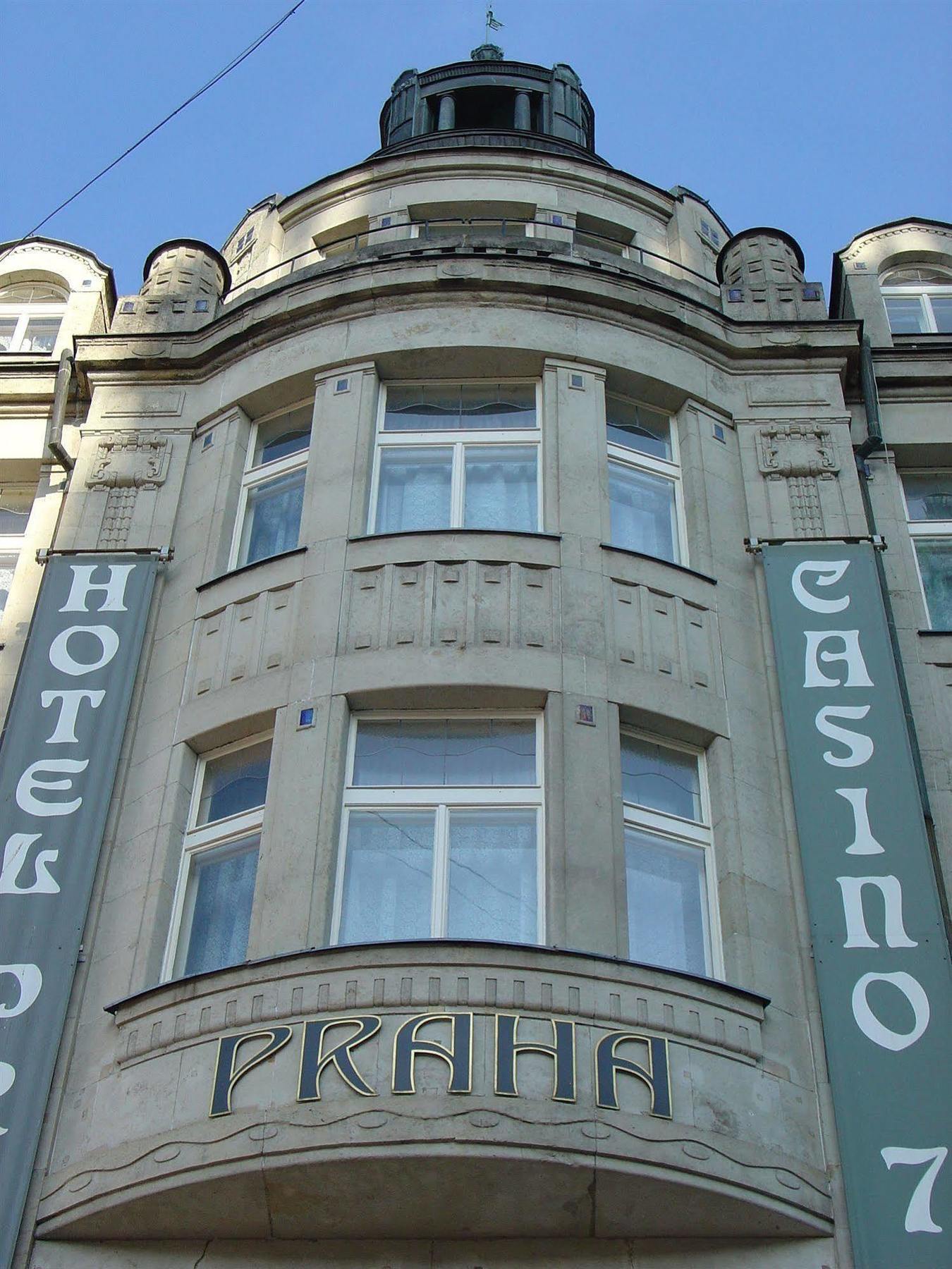 Hotel Praha Liberec Exterior foto